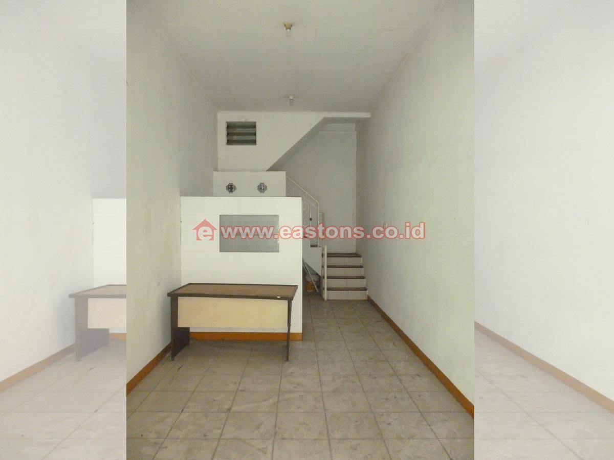 Dijual Cepat Ruko Strategis 2.5 Lantai di Teluk Gong, Jakarta Utara